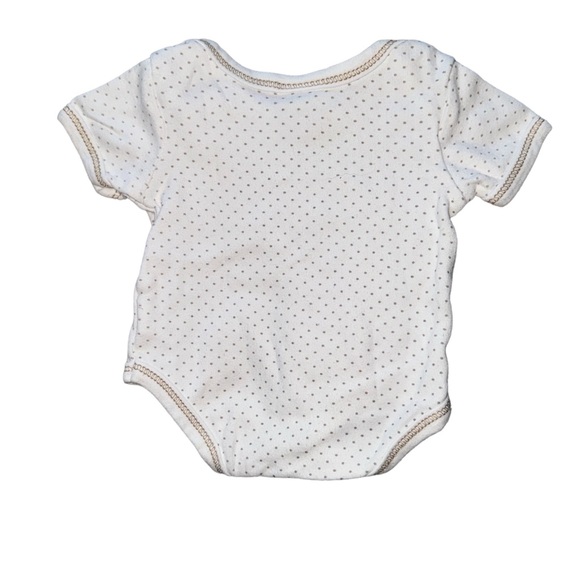 3/$20 BEBE BONITO Newborn Neutral Dotted Cotton Onesie - Picture 2 of 2